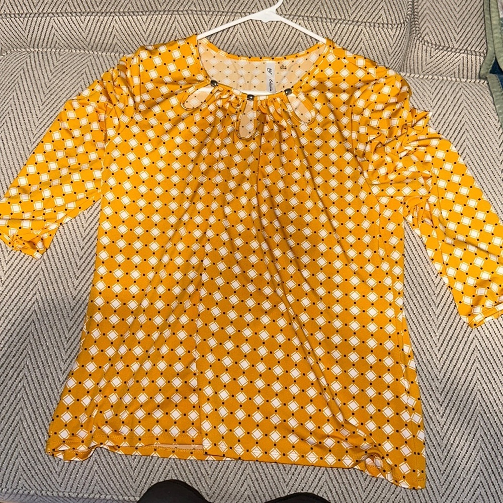 Yellow blouse